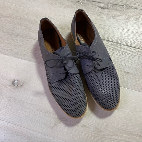 Tamaris Shoes - Tamaris Perforated Leather Oxford Lace Up Shoes, Blueish Gray, Size 40